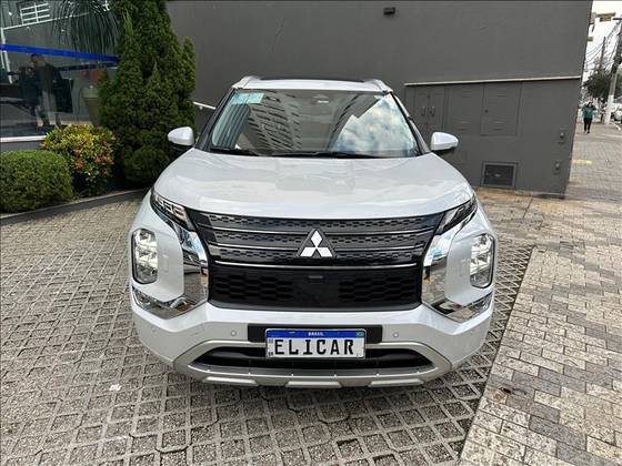 MITSUBISHI OUTLANDER 2.4 PHEV HPE-S S-AWC DHT MITSUBISHI OUTLANDER 2.4 PHEV HPE-S S-AWC DHT